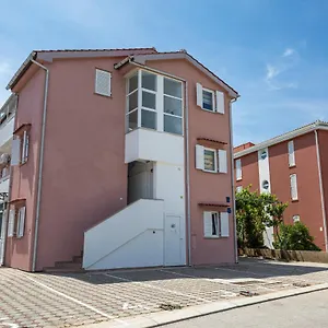 La Natalli , Baška Chorwacja