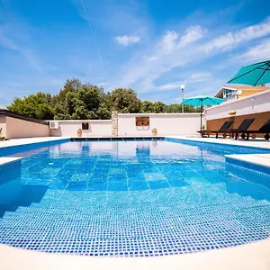 Hacienda , Kožino Chorwacja